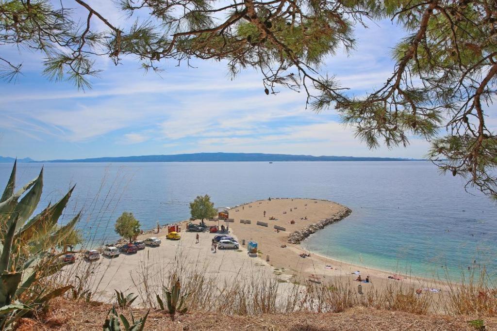 Apartment Studio Mia-Beach In Split Bagian luar foto