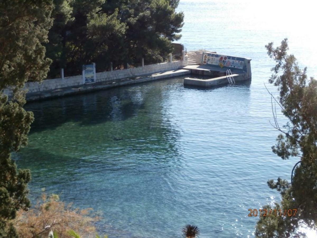 Apartment Studio Mia-Beach In Split Bagian luar foto