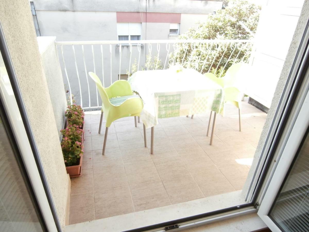 Apartment Studio Mia-Beach In Split Bagian luar foto